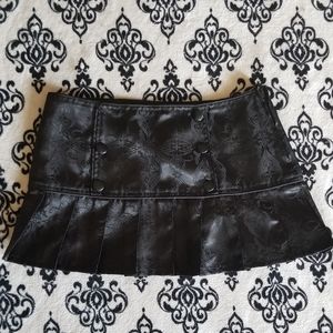 Lip Service gothic brocade pleated mini skirt 💀